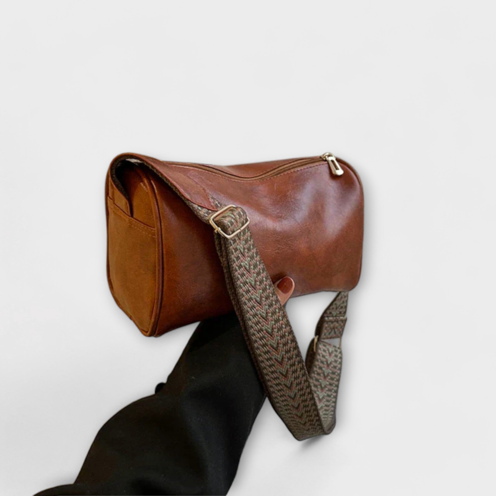 BYRACHELHART | Vintage Crossbody Bag
