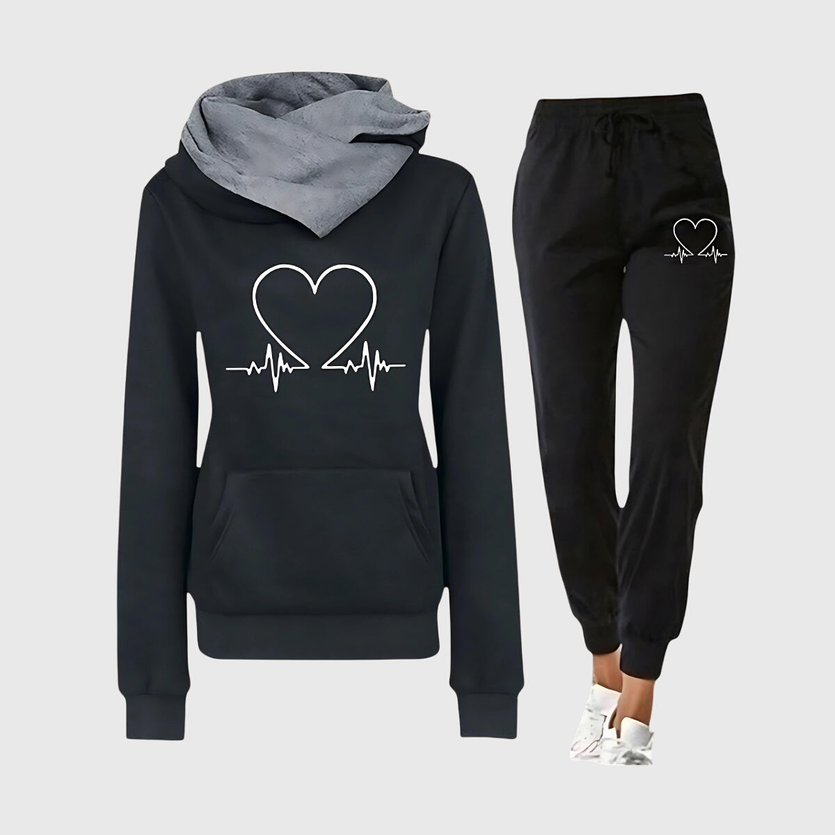 BYRACHELHART | Comfortable Tracksuit